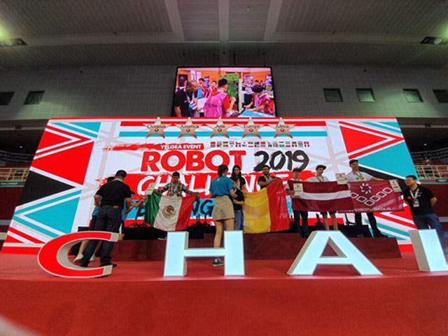 RobotChallenge 2019
